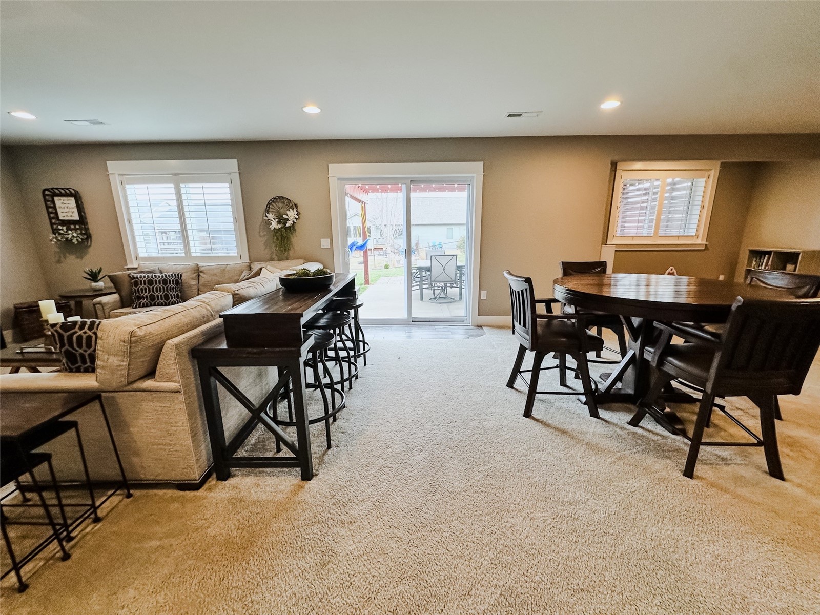 827 Shelby Drive Tiffin IA 52340