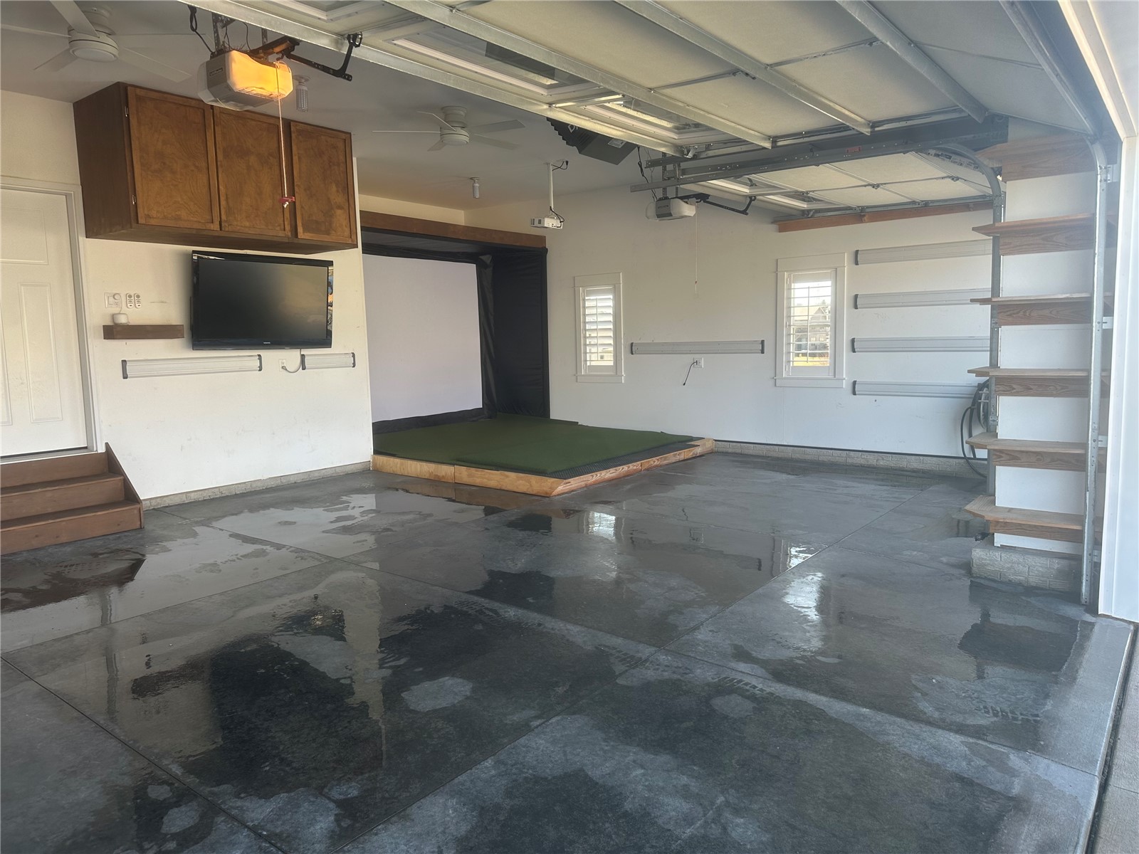827 Shelby Drive Tiffin IA 52340