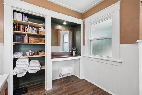 803 4th Street SW Cedar Rapids IA 52404