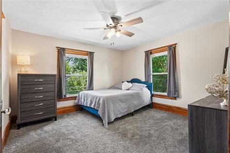 803 4th Street SW Cedar Rapids IA 52404