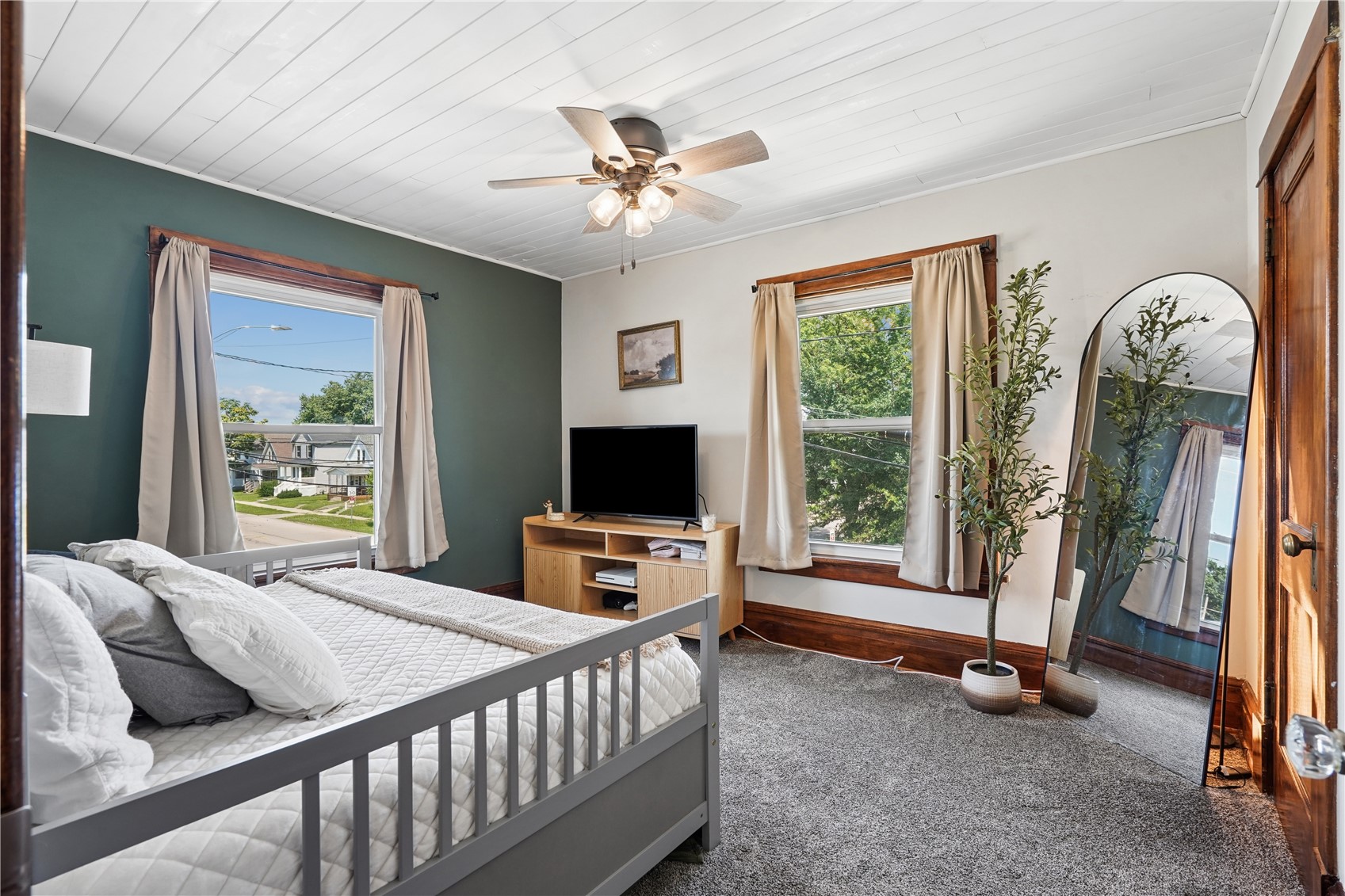 803 4th Street SW Cedar Rapids IA 52404
