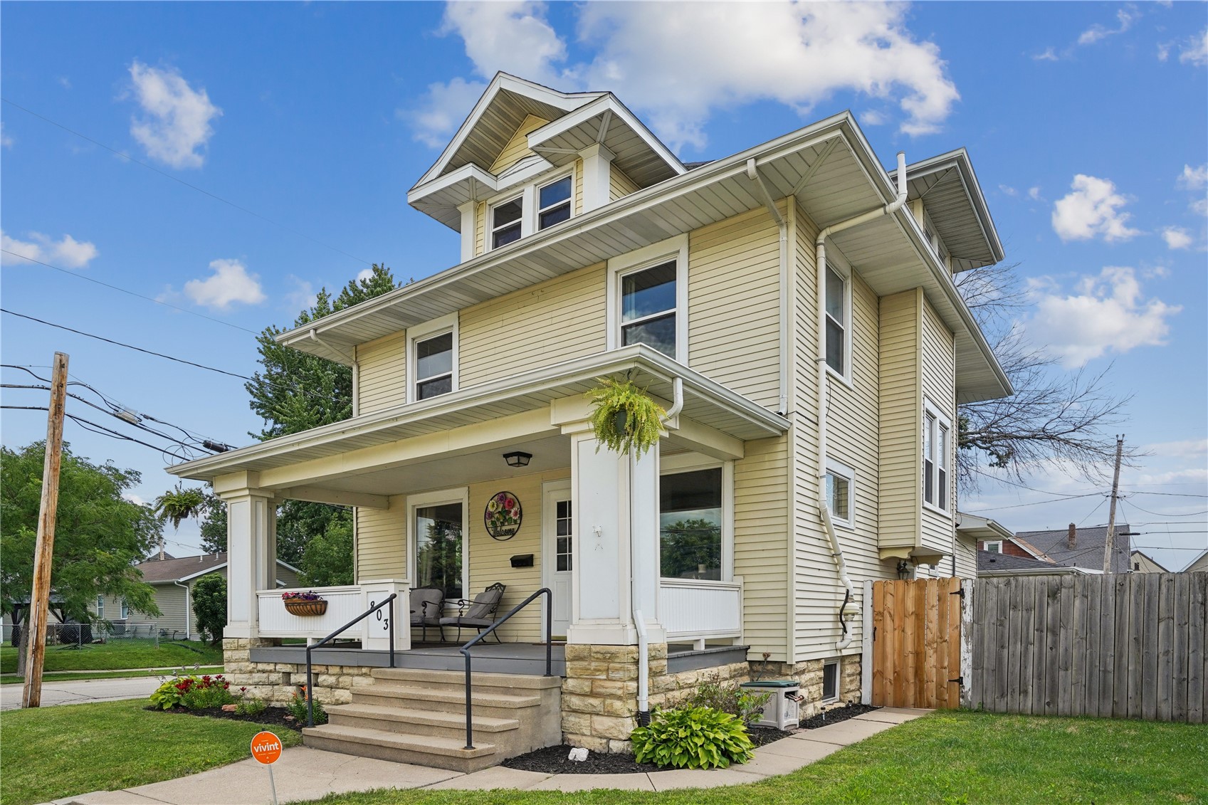 803 4th Street SW Cedar Rapids IA 52404