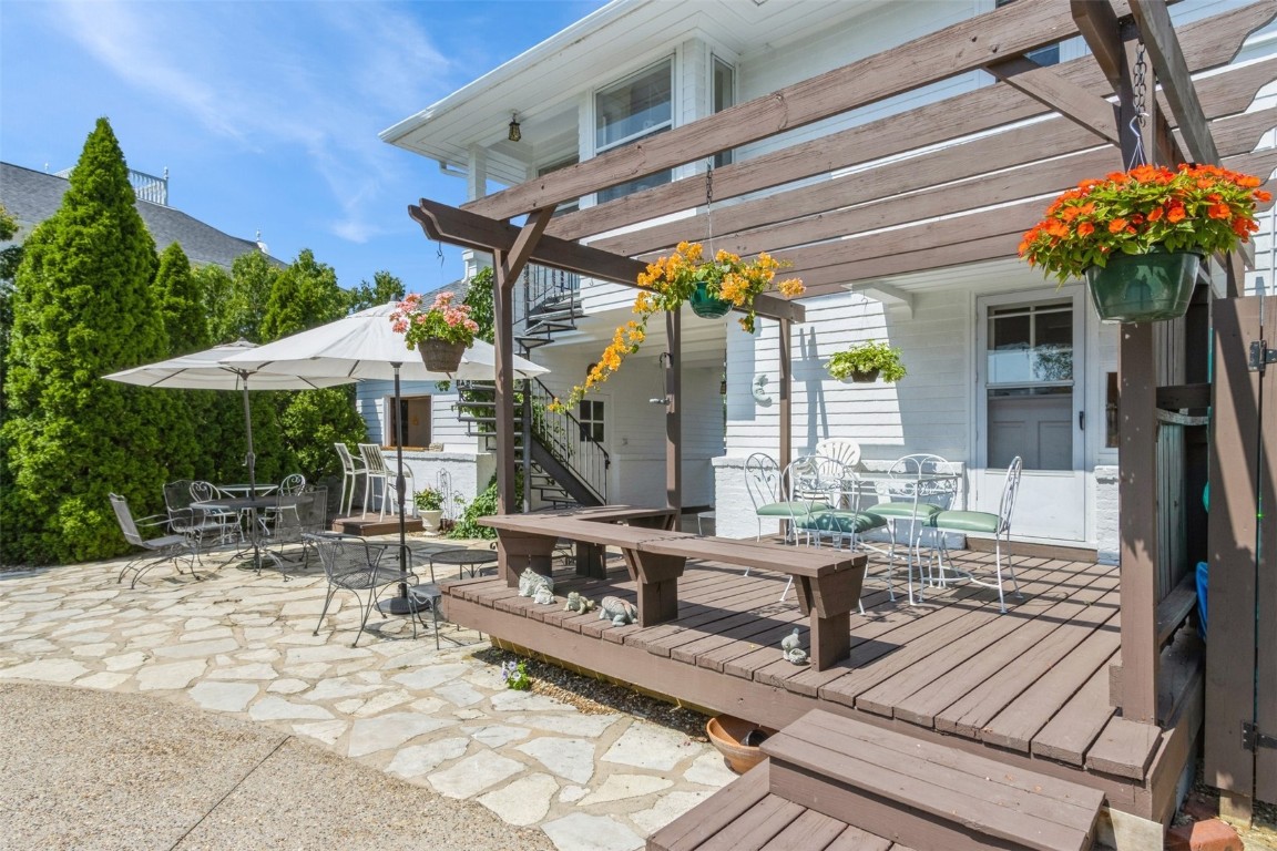 225 Crescent Street SE Cedar Rapids IA 52403