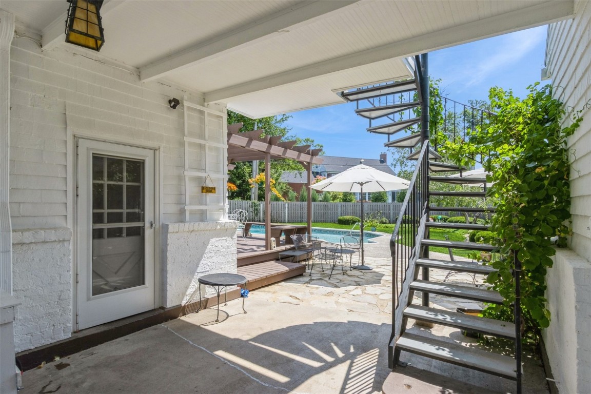 225 Crescent Street SE Cedar Rapids IA 52403