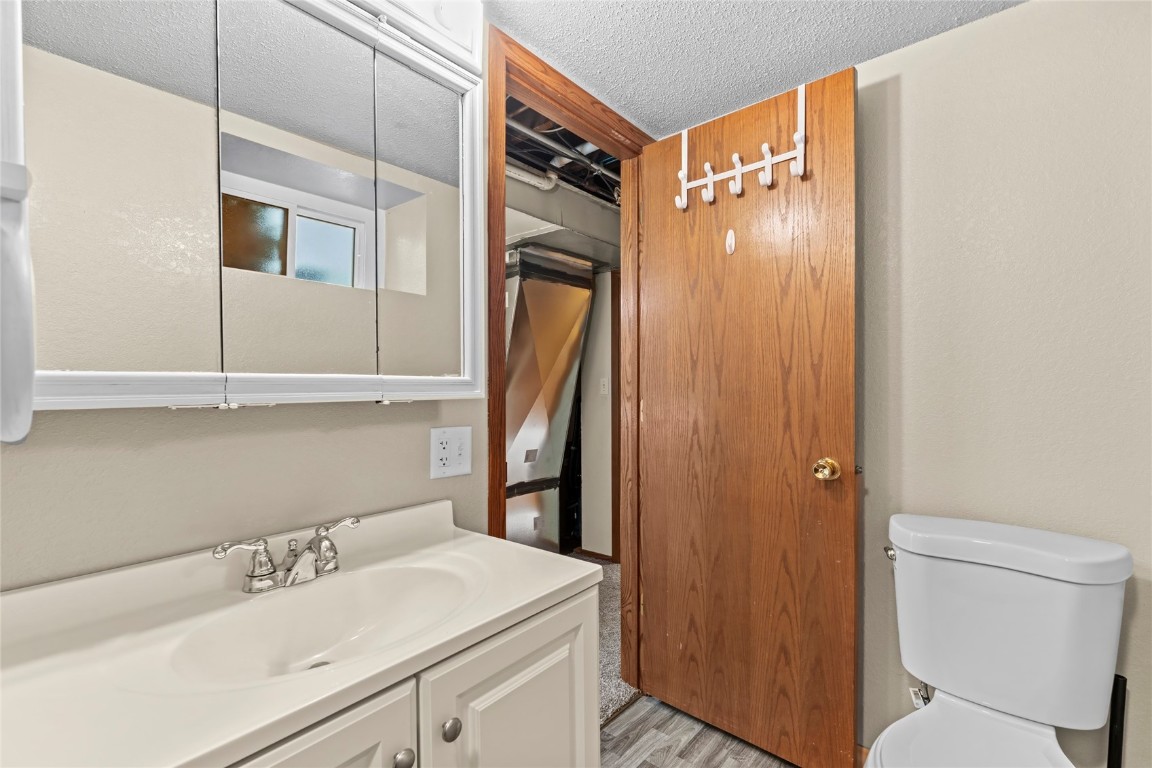 2448 2nd Street SW Cedar Rapids IA 52404