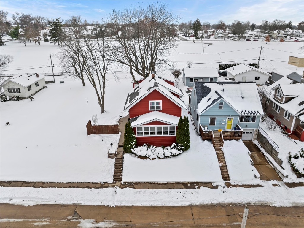 2448 2nd Street SW Cedar Rapids IA 52404