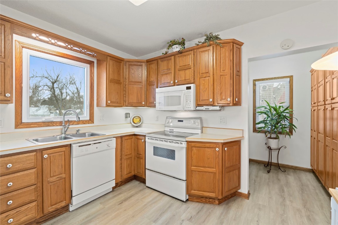 2448 2nd Street SW Cedar Rapids IA 52404