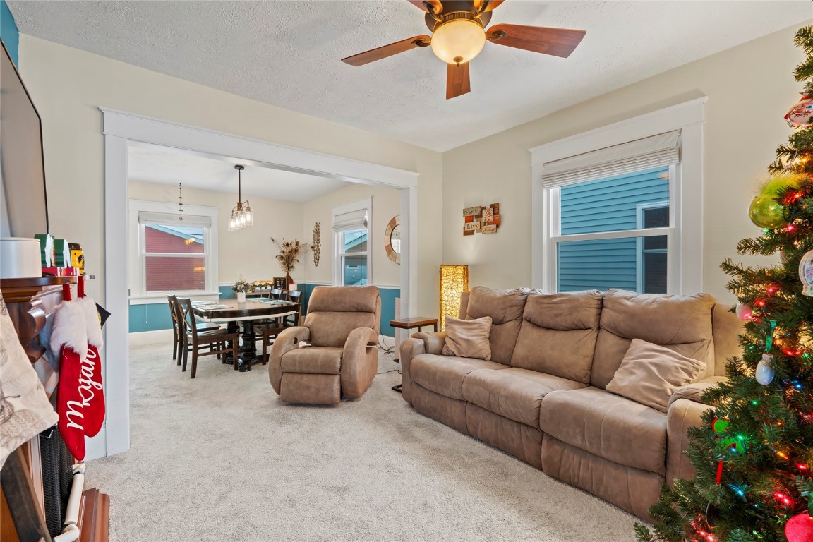 2448 2nd Street SW Cedar Rapids IA 52404