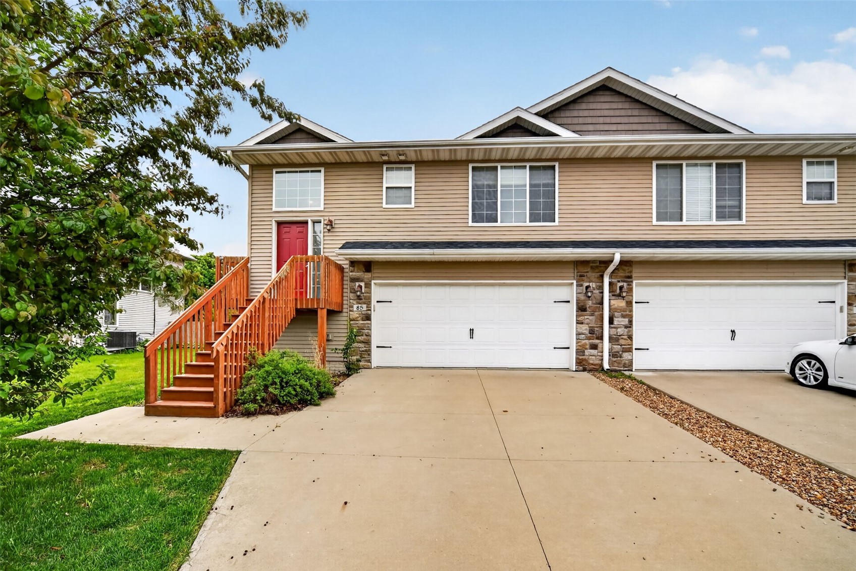 85 N Park Ridge Road North Liberty IA 52317
