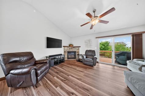 85 N Park Ridge Road North Liberty IA 52317
