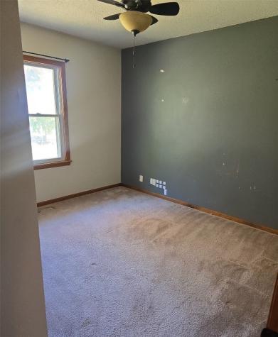6701 Stonybrook Lane NE Cedar Rapids IA 52402