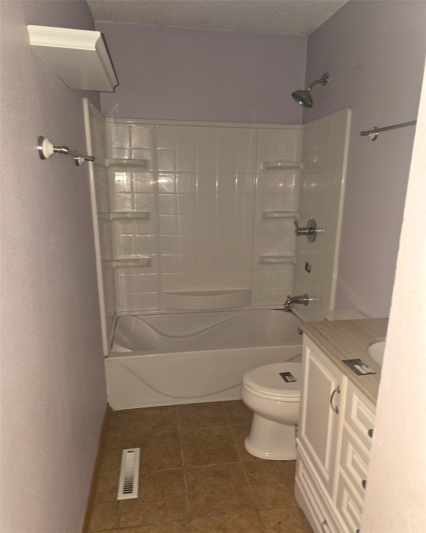 6701 Stonybrook Lane NE Cedar Rapids IA 52402