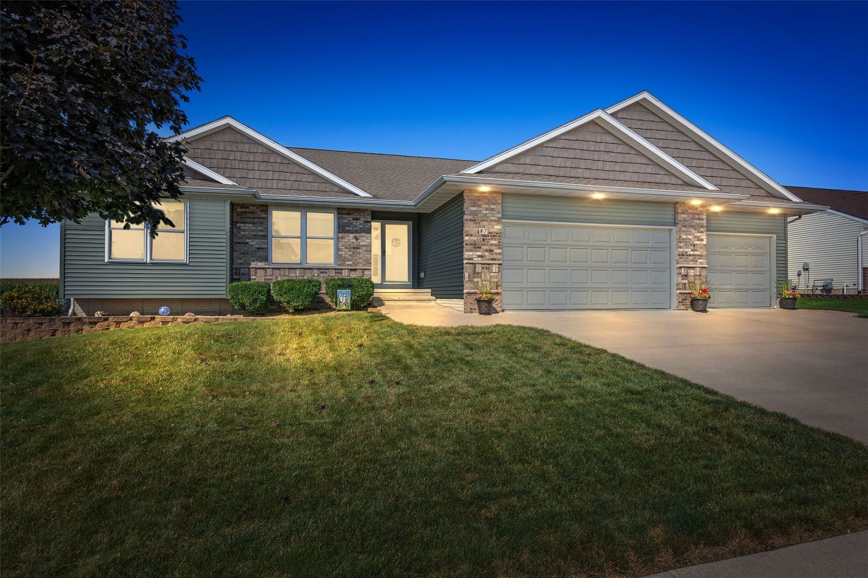 87 Pheasant Avenue Atkins IA 52206