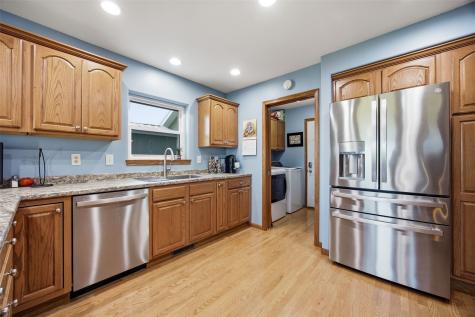 87 Pheasant Avenue Atkins IA 52206