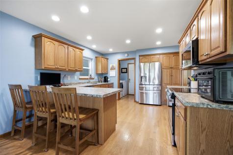 87 Pheasant Avenue Atkins IA 52206