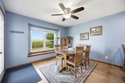 87 Pheasant Avenue Atkins IA 52206