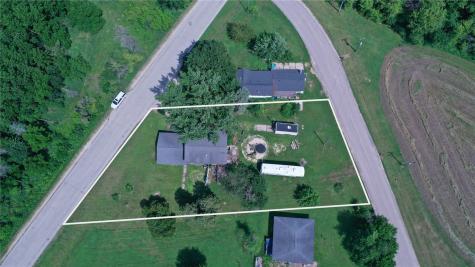 1797 Maple Way Coggon IA 52218
