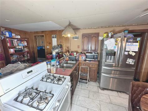 1797 Maple Way Coggon IA 52218