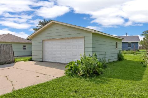 119 5th Street N Springville IA 52336
