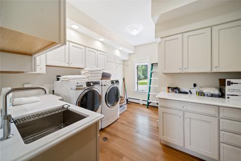 2310 NE Lakeridge Place North Liberty IA 52317