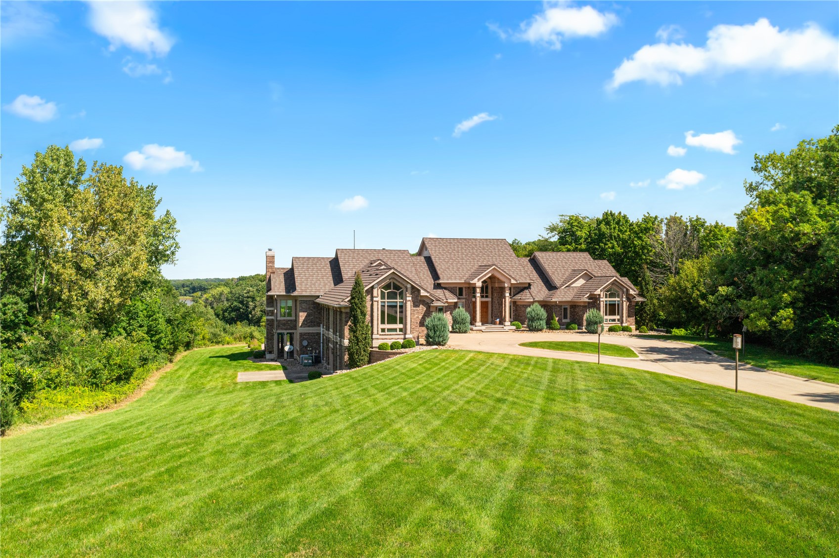 2310 NE Lakeridge Place North Liberty IA 52317