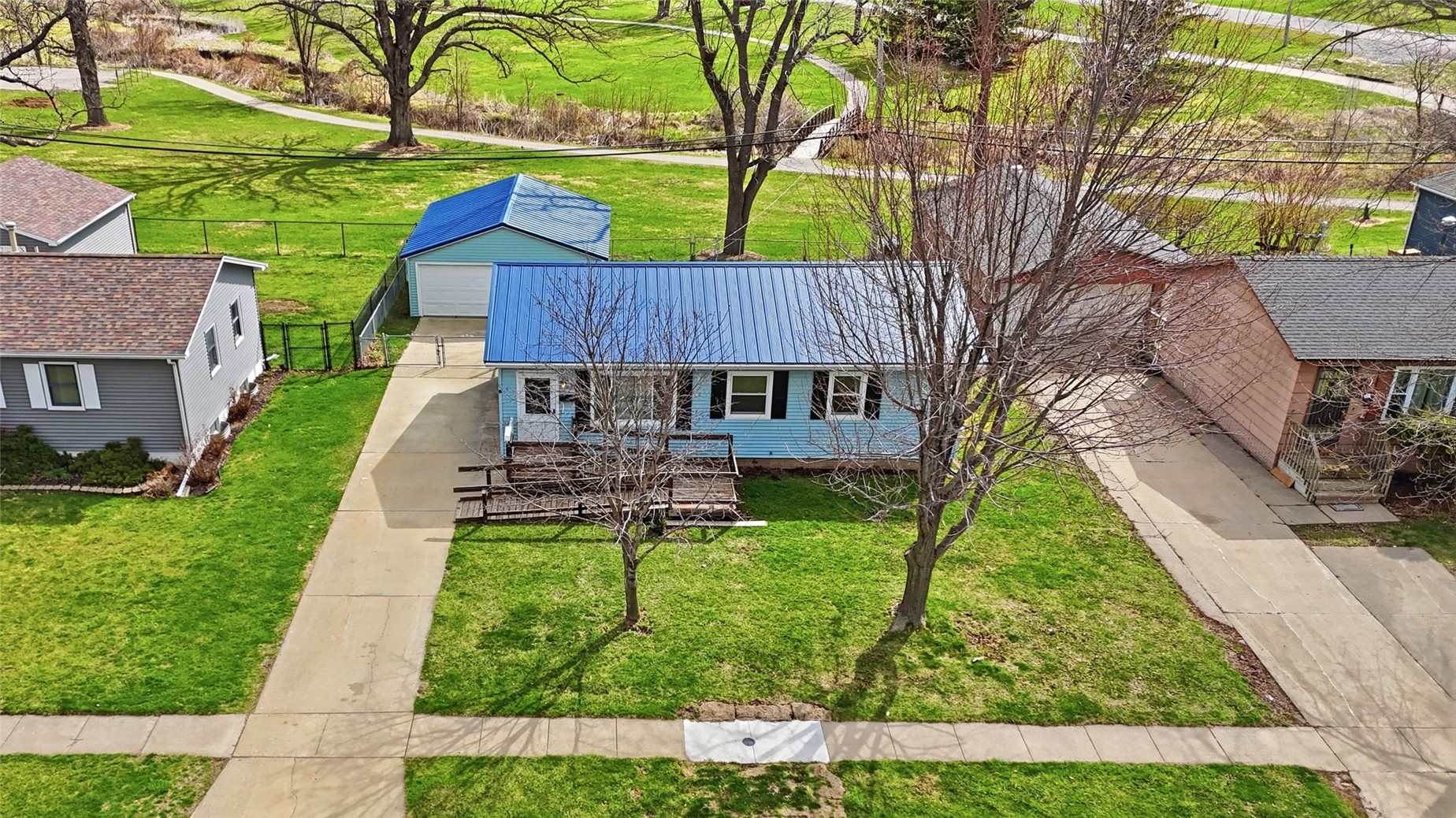 235 Wiley Boulevard NW Cedar Rapids IA 52405