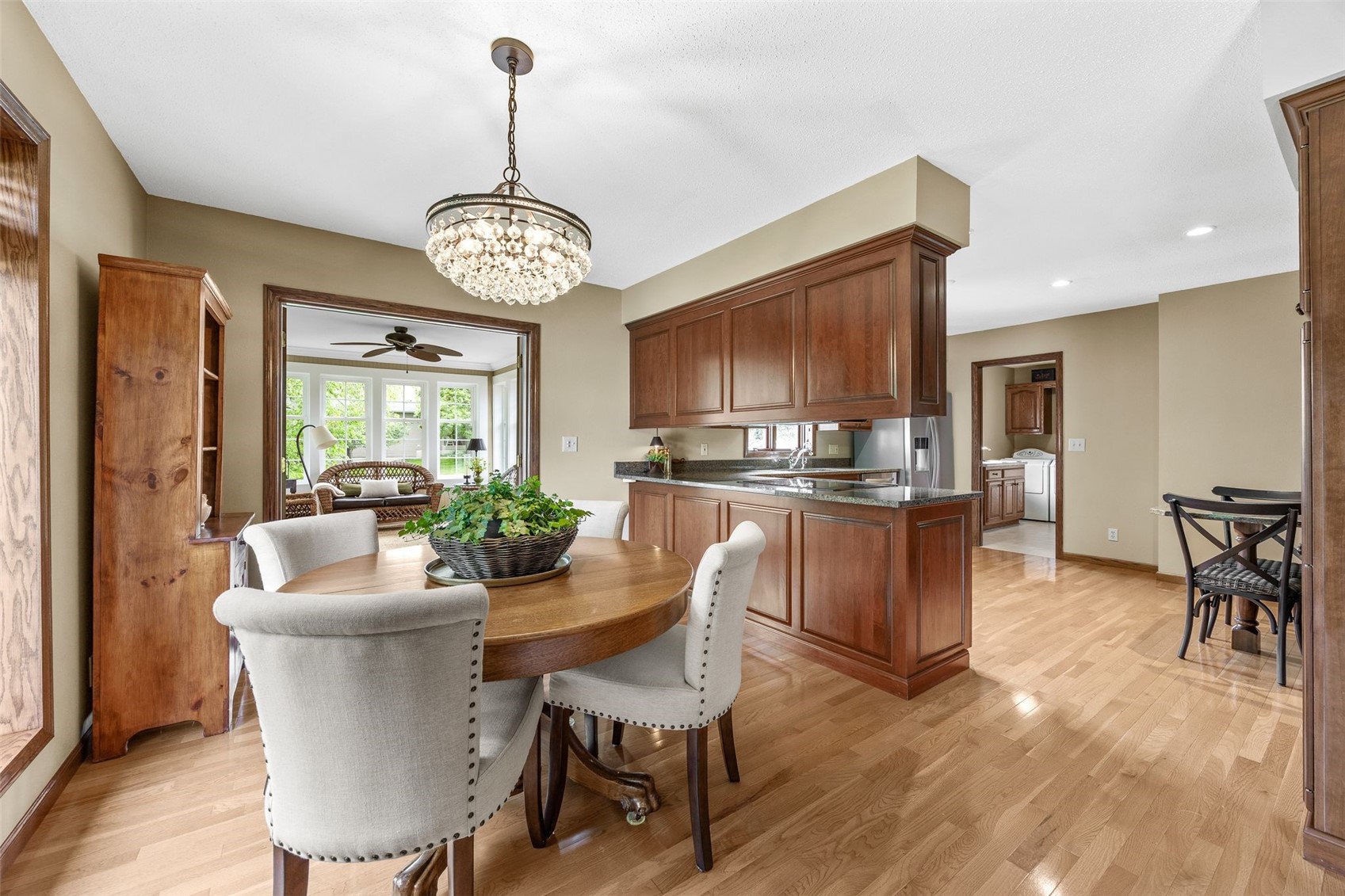 425 Northhaven Drive Robins IA 52328