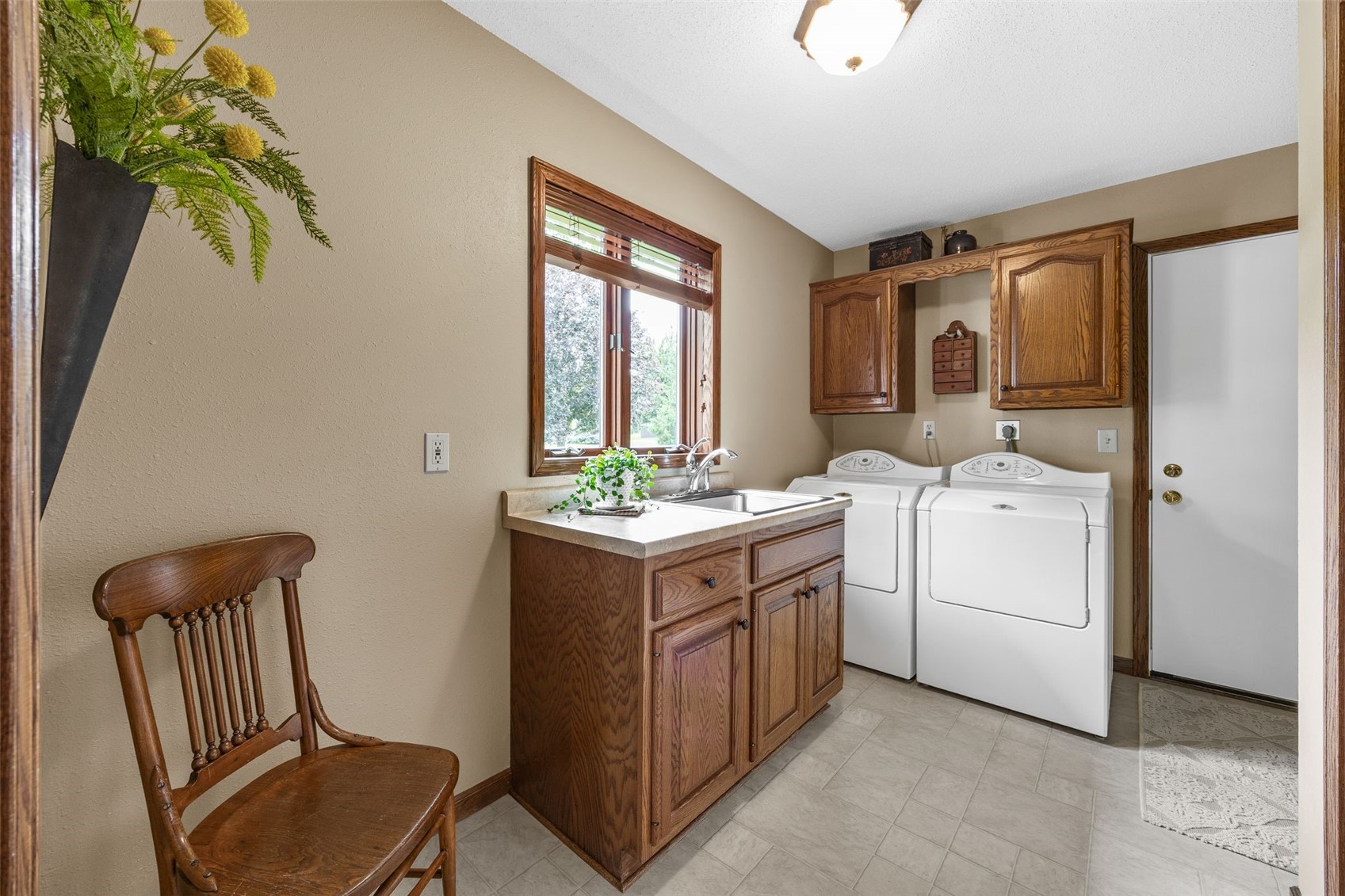 425 Northhaven Drive Robins IA 52328