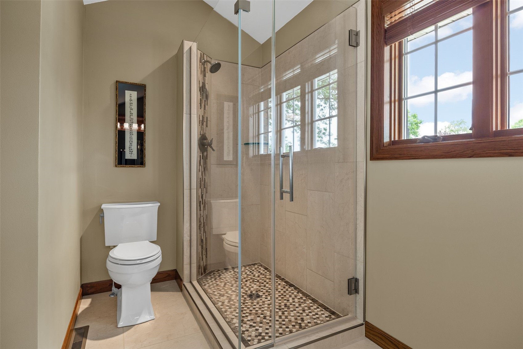 425 Northhaven Drive Robins IA 52328