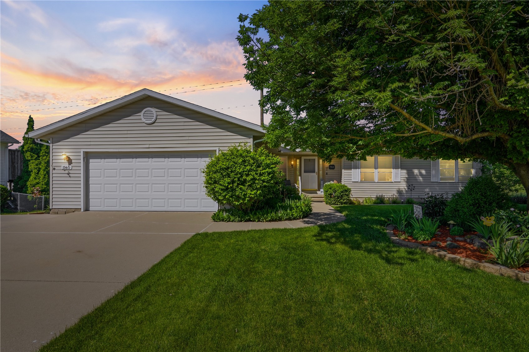 1940 48th Street Court Marion IA 52302