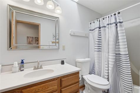 1940 48th Street Court Marion IA 52302