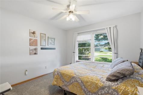 1940 48th Street Court Marion IA 52302