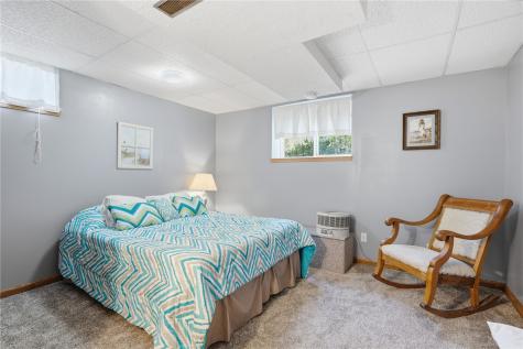 1940 48th Street Court Marion IA 52302