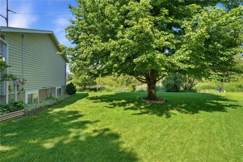 1940 48th Street Court Marion IA 52302