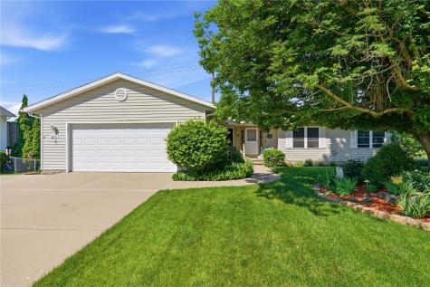 1940 48th Street Court Marion IA 52302
