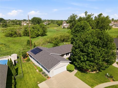 1940 48th Street Court Marion IA 52302