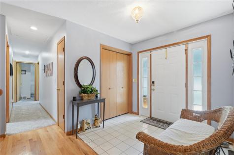 1940 48th Street Court Marion IA 52302
