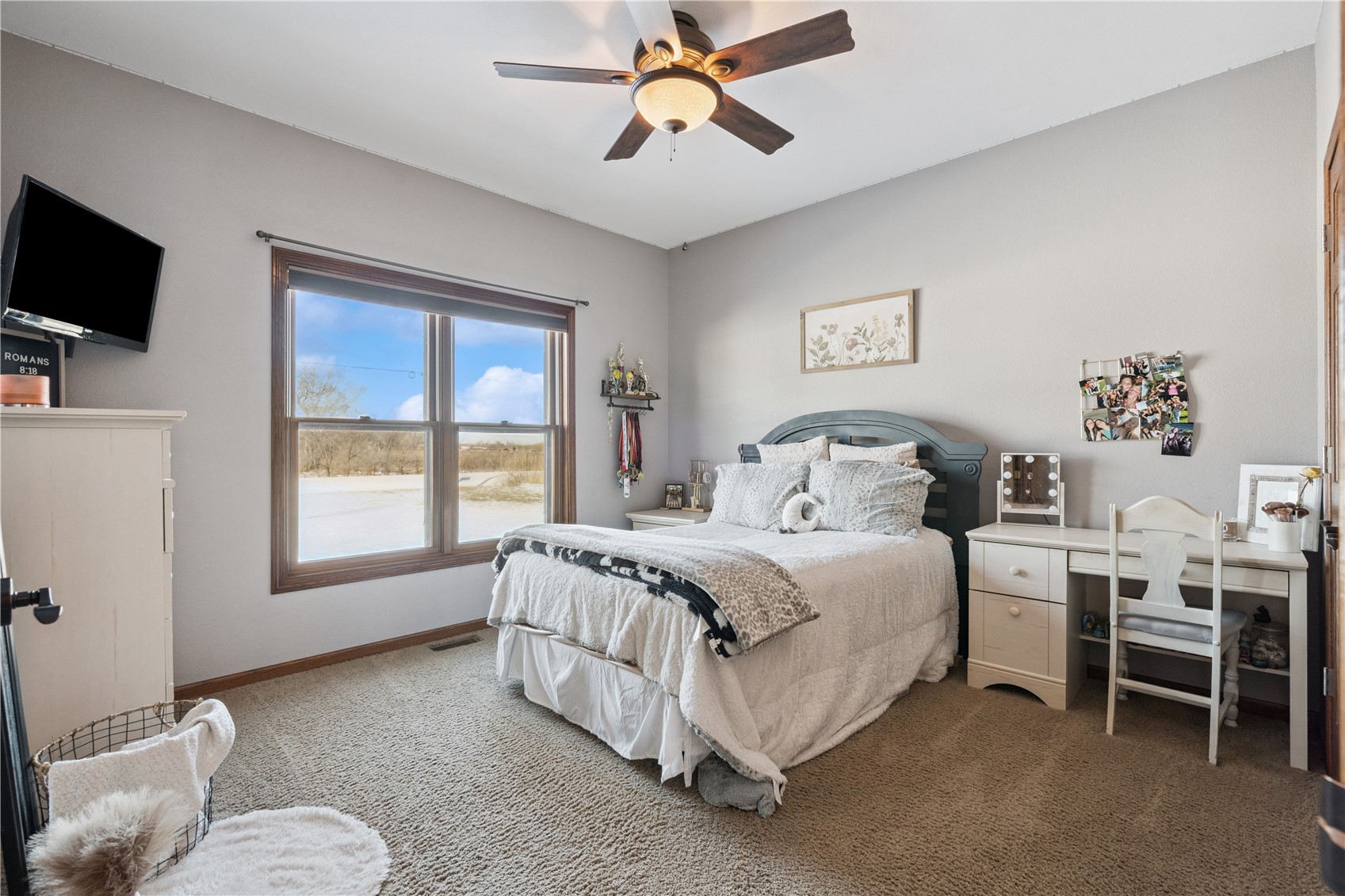 1828 160th Avenue Manchester IA 52057