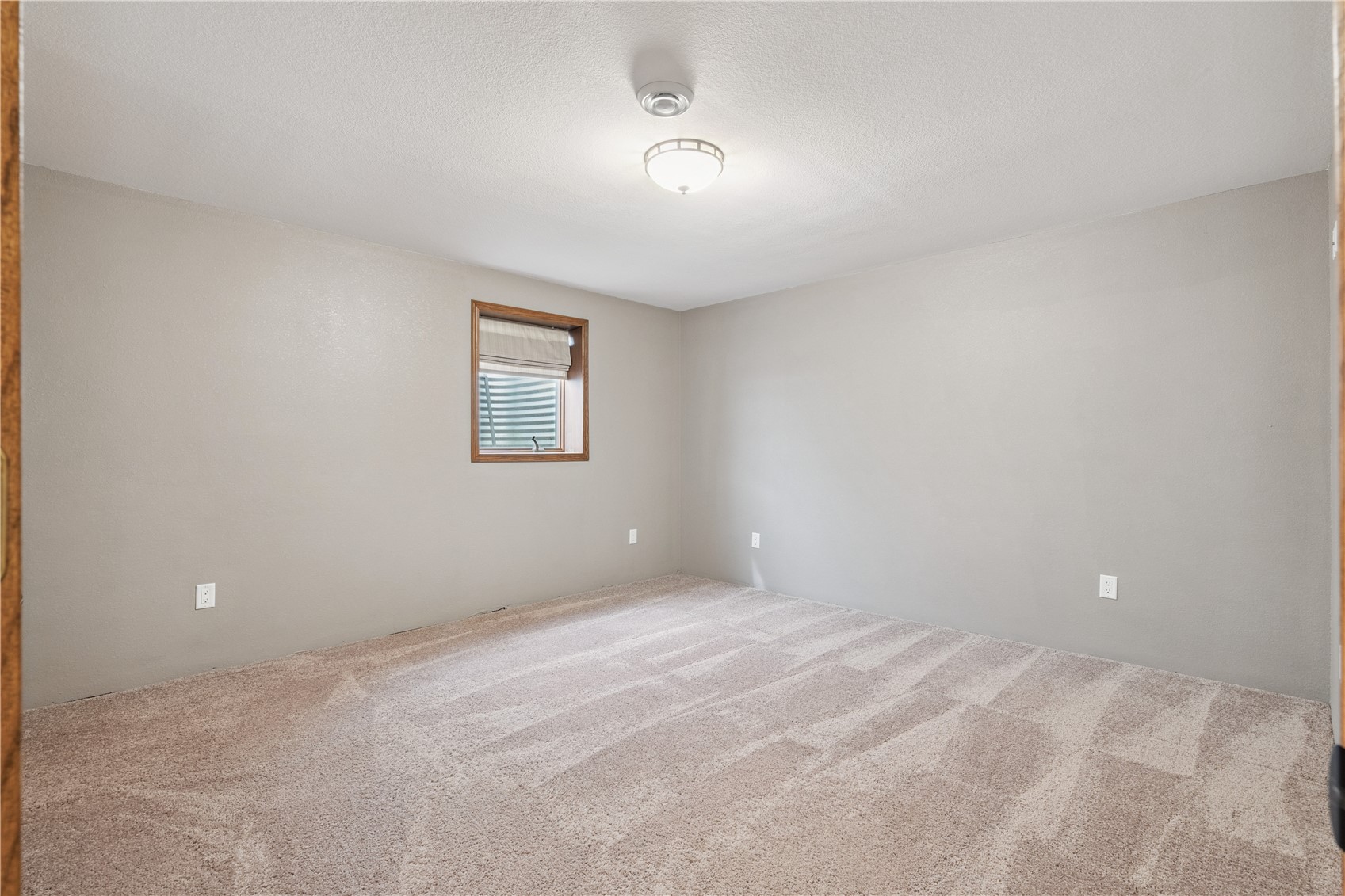 1828 160th Avenue Manchester IA 52057