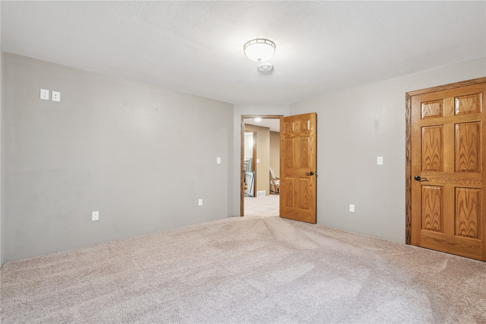 1828 160th Avenue Manchester IA 52057