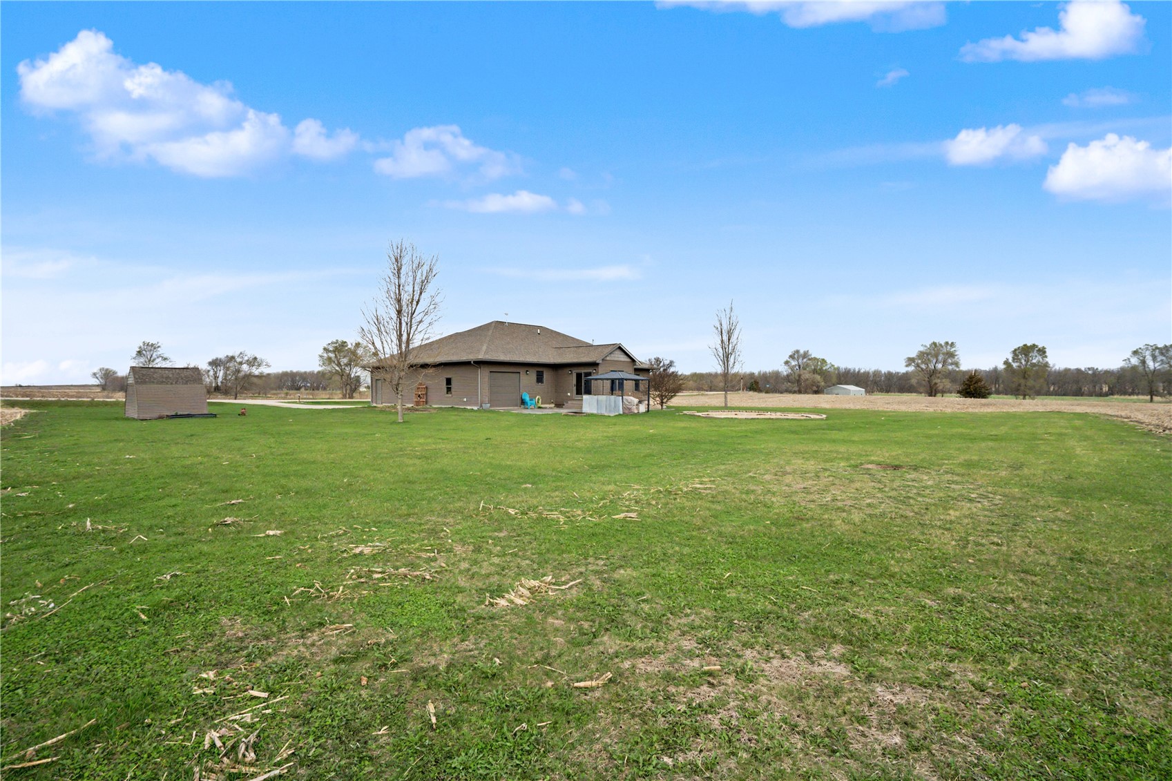 1828 160th Avenue Manchester IA 52057