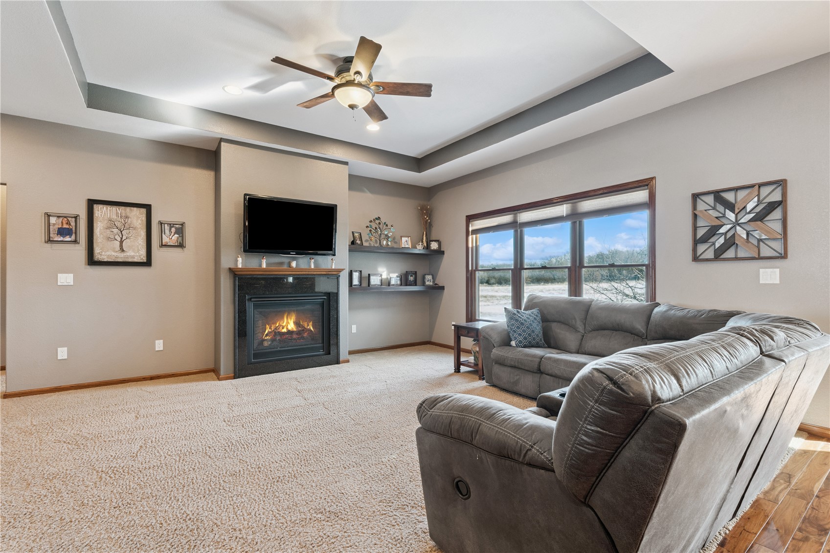 1828 160th Avenue Manchester IA 52057
