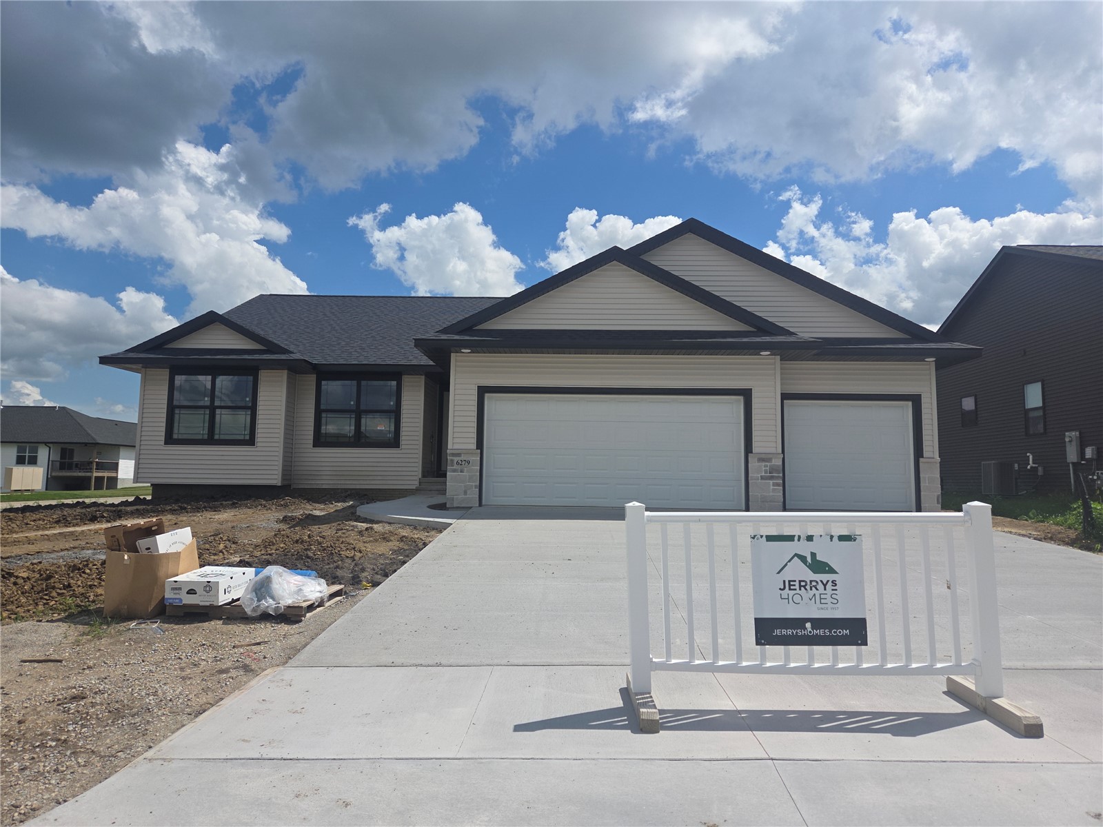 6279 Glenwood Drive Marion IA 52302
