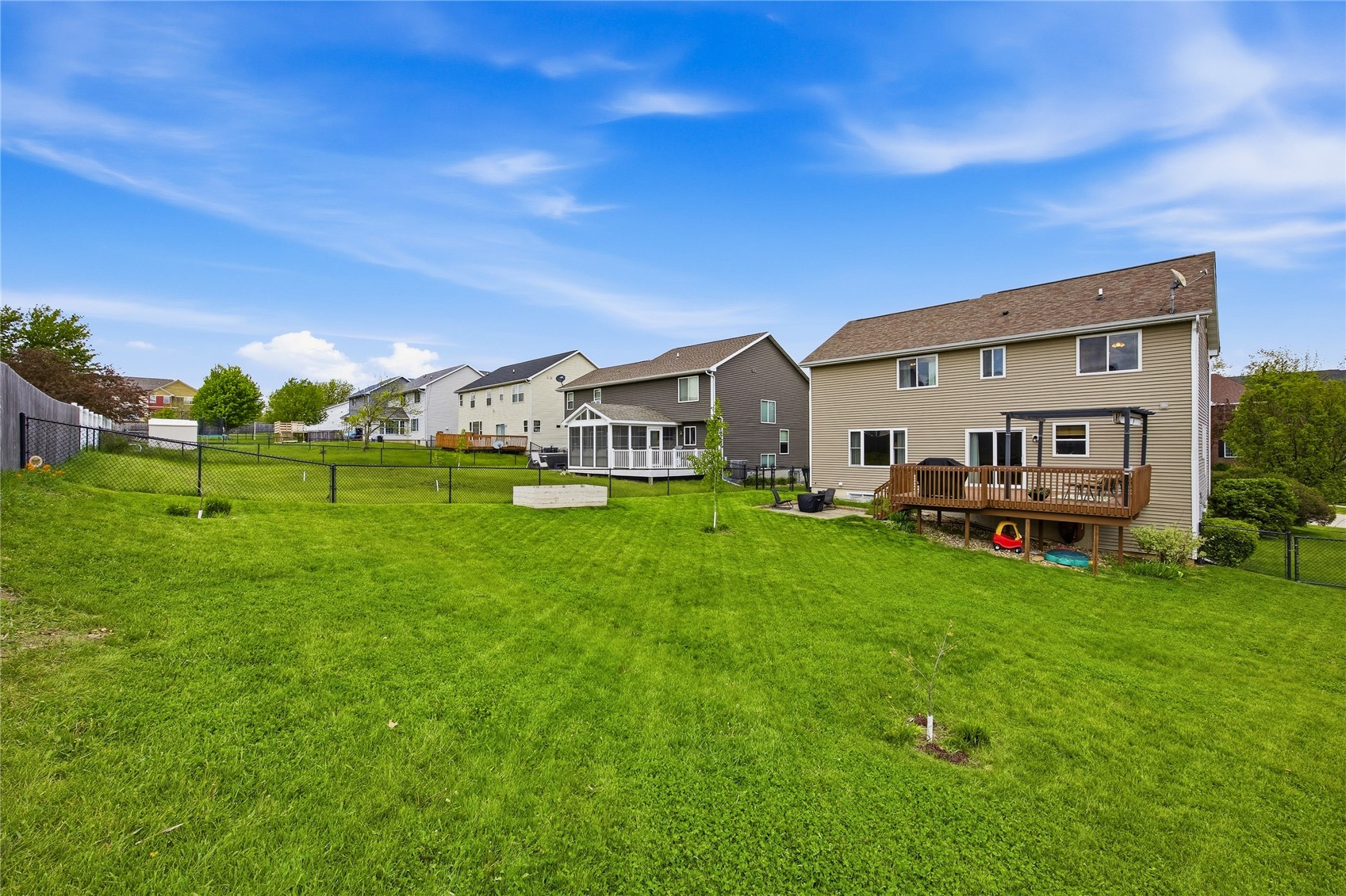 934 Rolling Creek Drive NE Cedar Rapids IA 52402