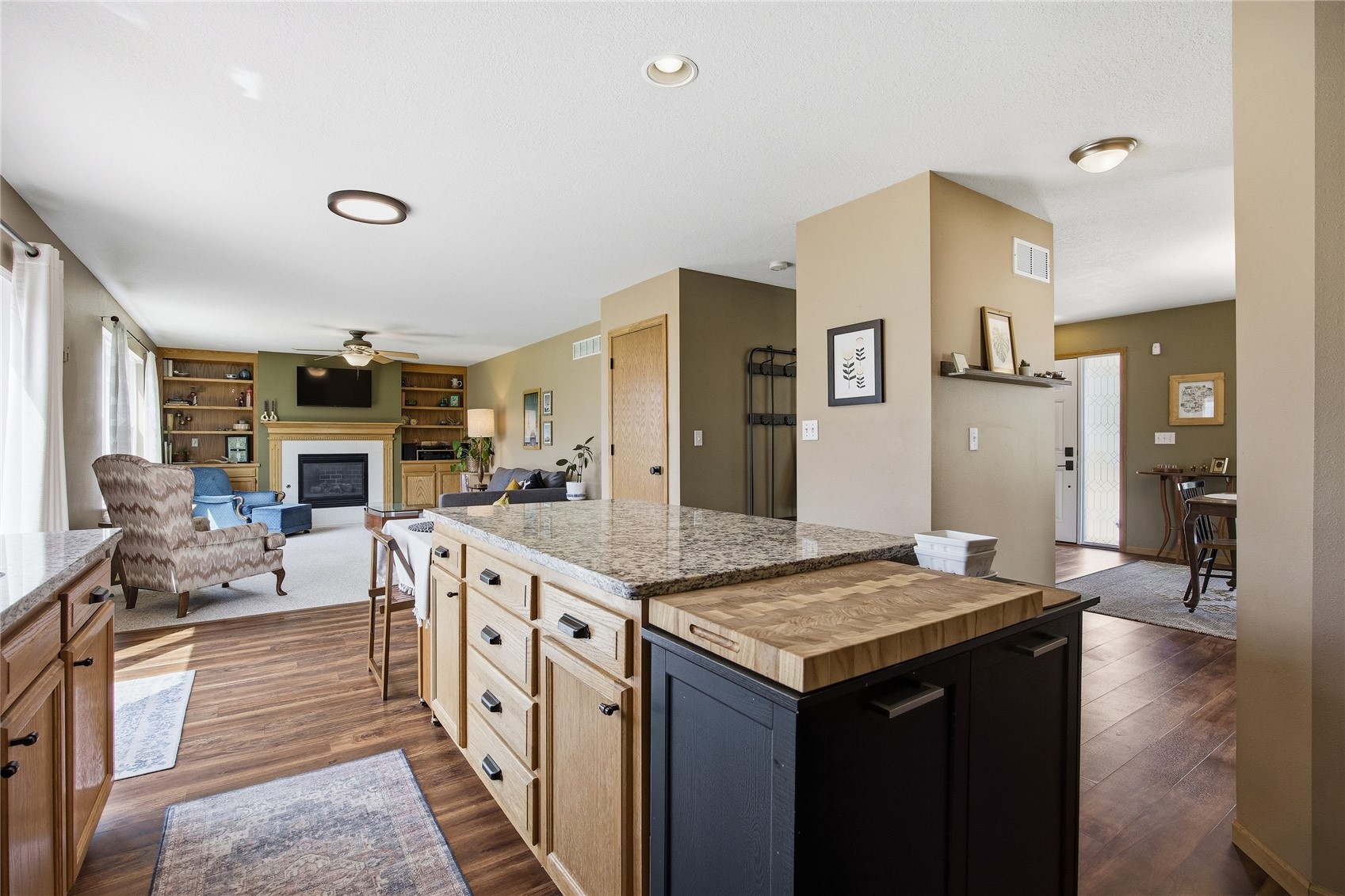 934 Rolling Creek Drive NE Cedar Rapids IA 52402