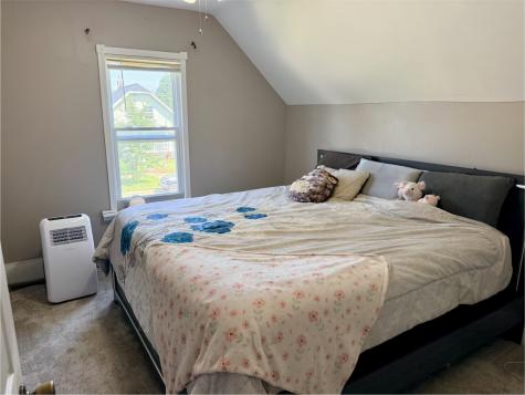 1133 C Avenue NW Cedar Rapids IA 52405