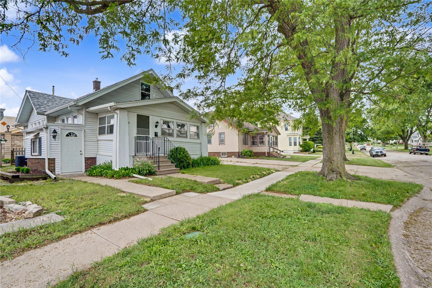 111 34th Street NE Cedar Rapids IA 52402