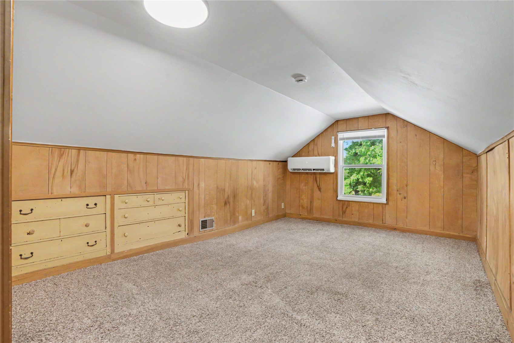 111 34th Street NE Cedar Rapids IA 52402