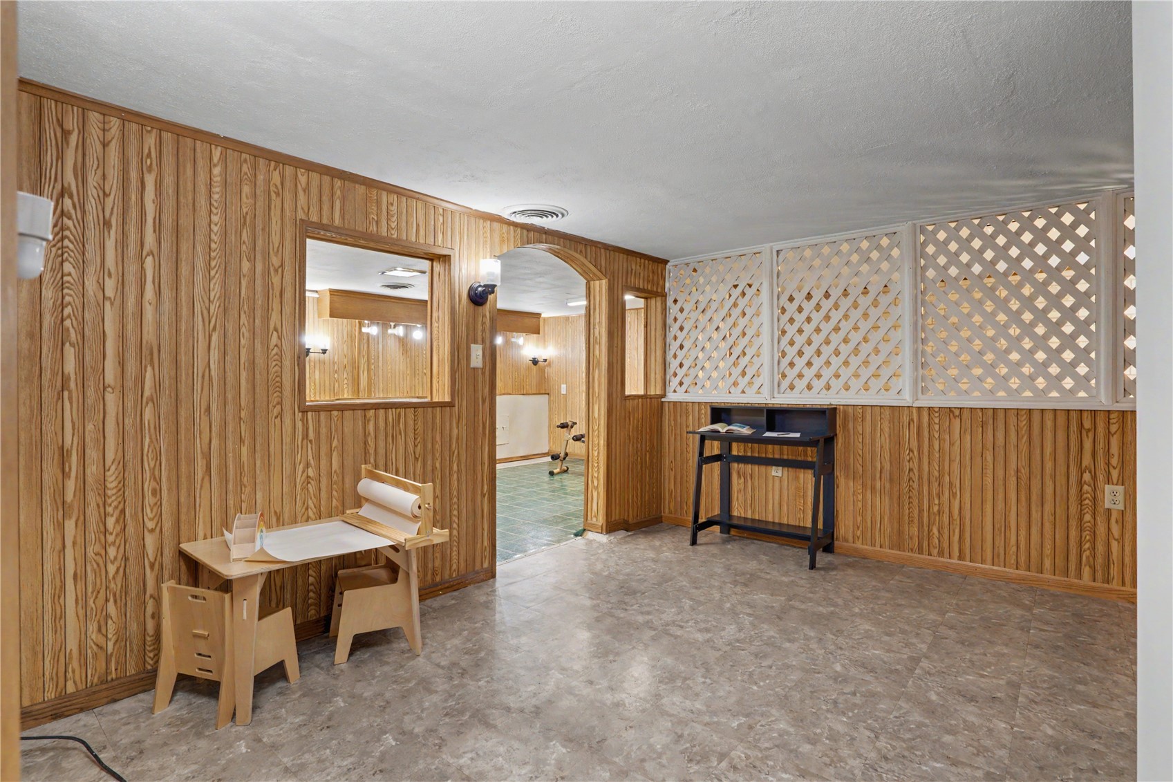 111 34th Street NE Cedar Rapids IA 52402