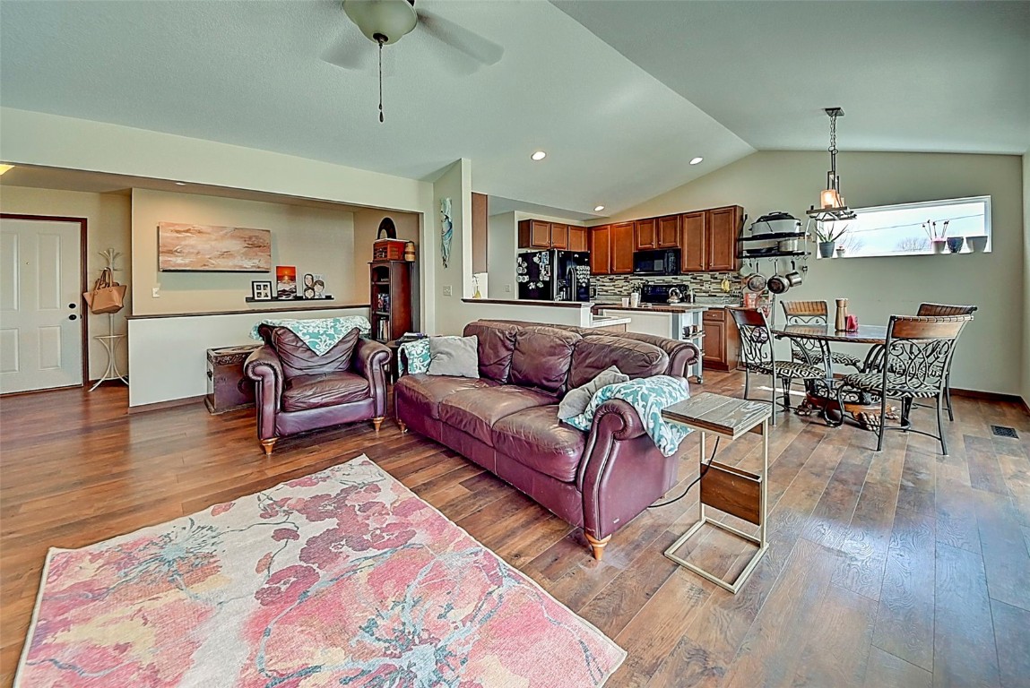 1668 9th Street NW Cedar Rapids IA 52405